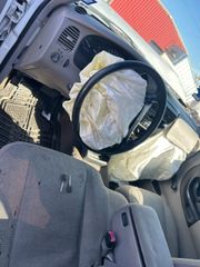 2000 Ford Ranger - Interior Steering Wheel With Keys Image